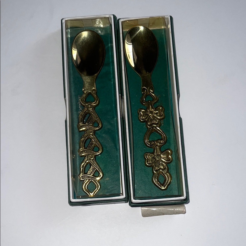 Ireland Liffey Artifacts Vintage Decorative Brass Shamrock and Harp Love Spoons